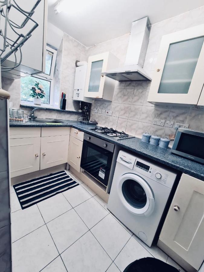 Stunning 3 Bedroom Flat In Stockwell 伦敦 外观 照片