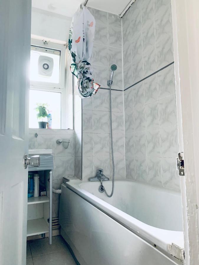 Stunning 3 Bedroom Flat In Stockwell 伦敦 外观 照片